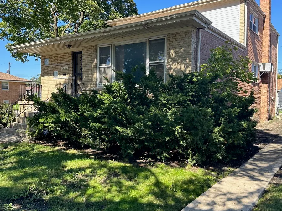 Address Withheld By Seller, Chicago, IL 60652 - #2