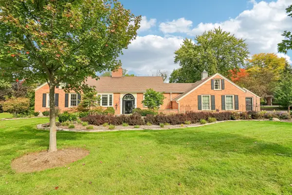 458 Pinewoods Drive, North Barrington, IL 60010