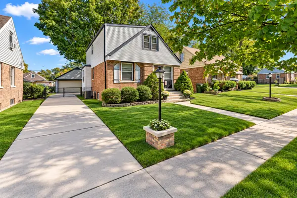 17951 Commercial Avenue, Lansing, IL 60438