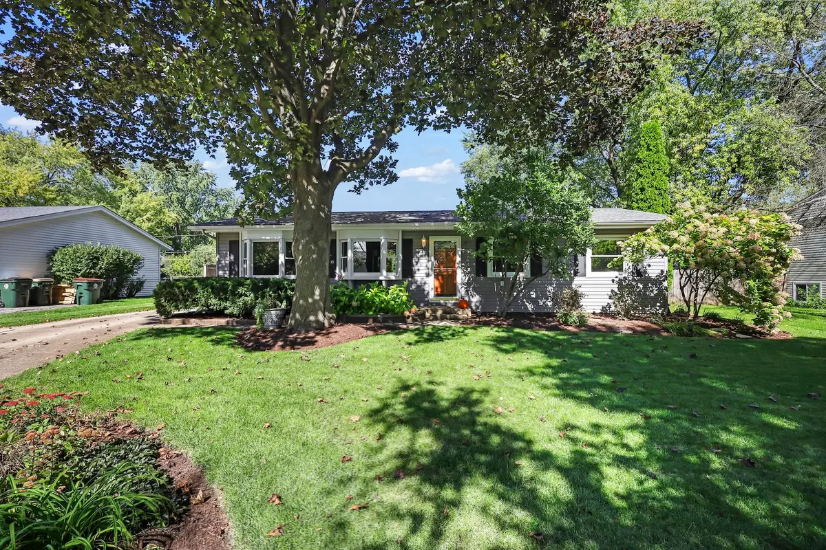 30W240 Allister Lane, Naperville, IL 60563 - #1