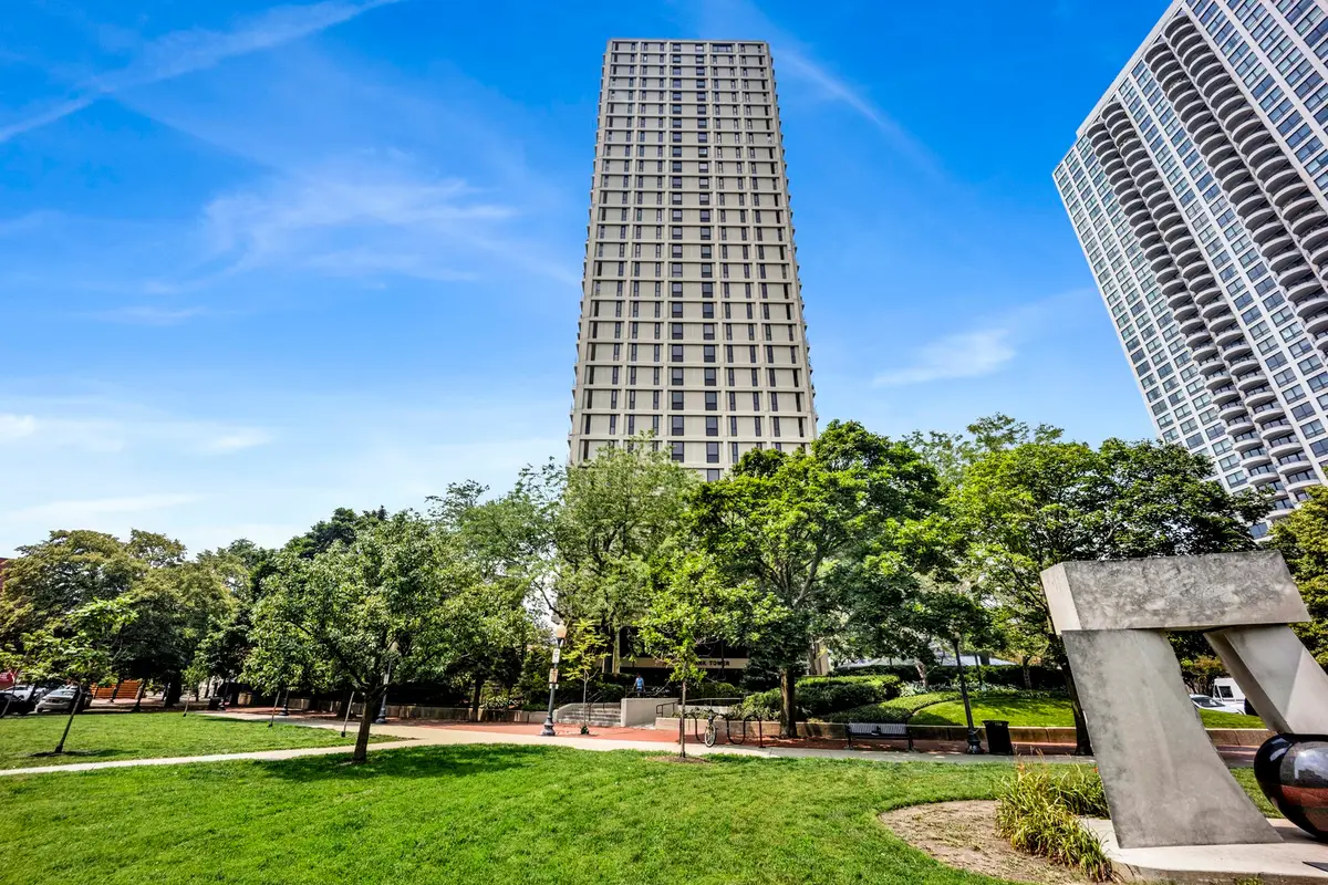 1960 N Lincoln Park West Avenue #408, Chicago, IL 60614 - #1