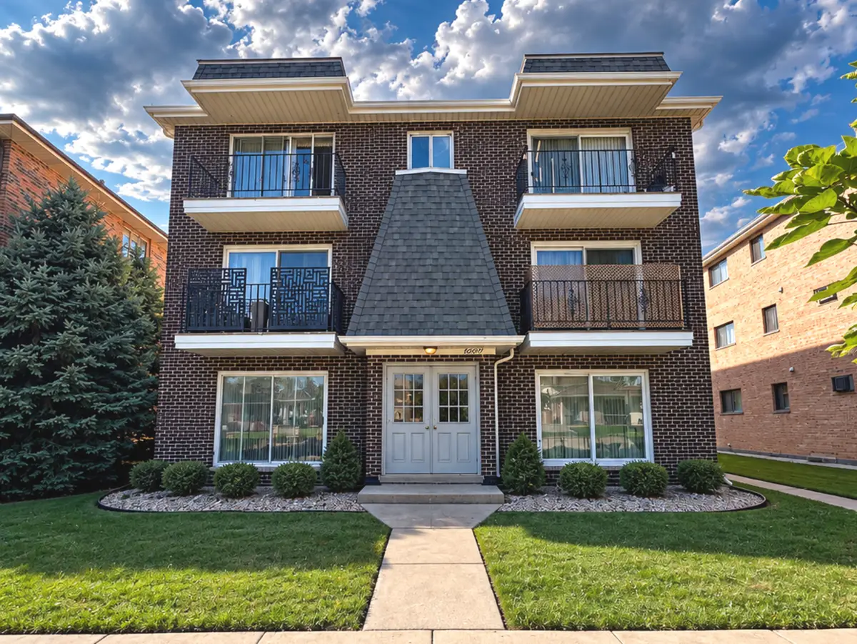 6119 Marshall Avenue #3E, Chicago Ridge, IL 60415 - #1