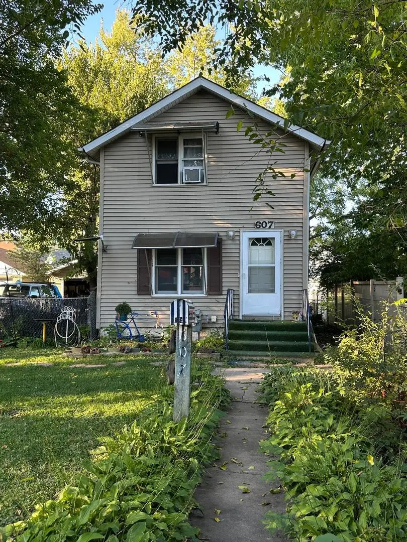 607 Richmond Street, Joliet, IL 60435 - #1
