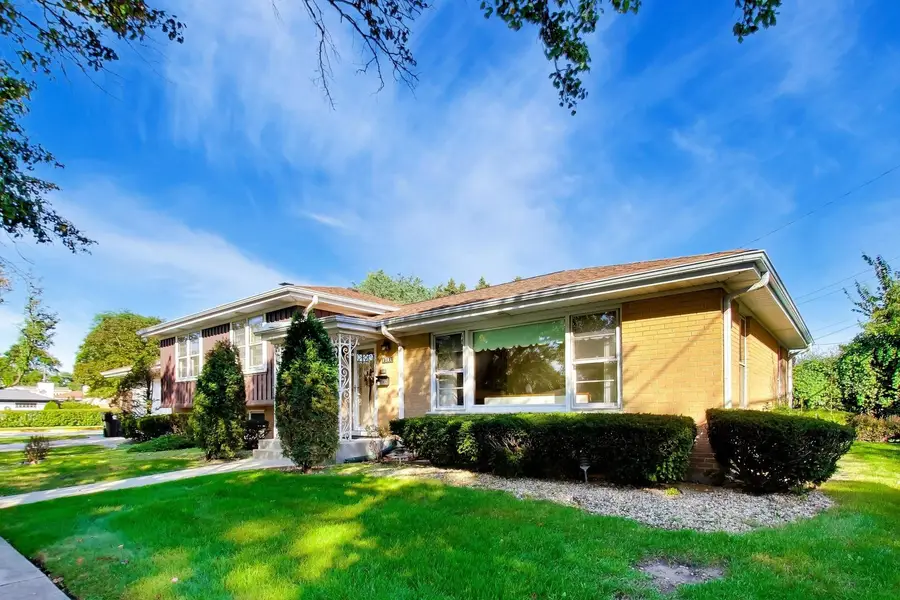 1201 S Lincoln Avenue, Park Ridge, IL 60068 - #2