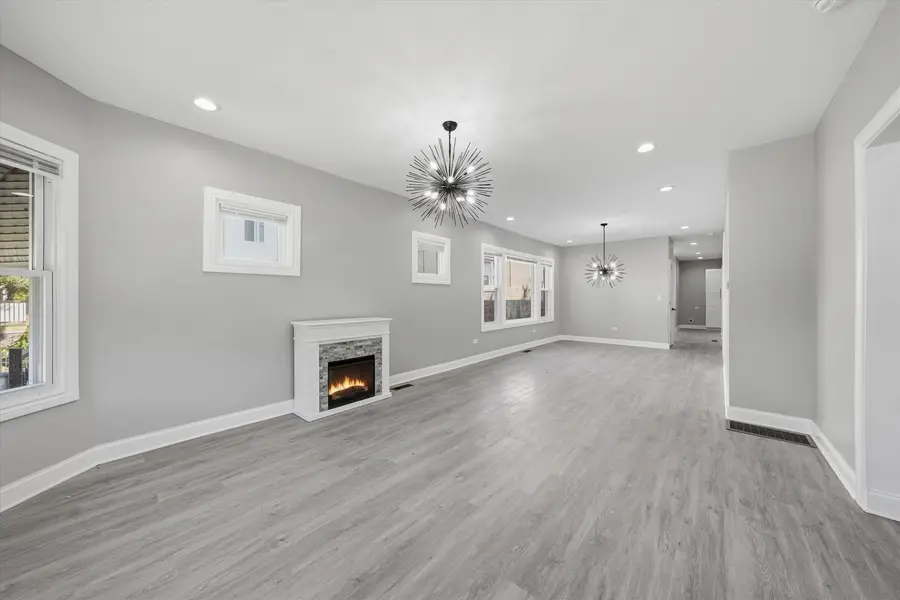 10453 S Indiana Avenue, Chicago, IL 60628 - #3
