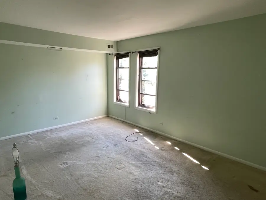 2218 Country Club Drive #22, Woodridge, IL 60517 - #3