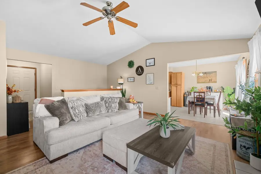 627 Cranbrook, Mount Morris, IL 61054 - #2