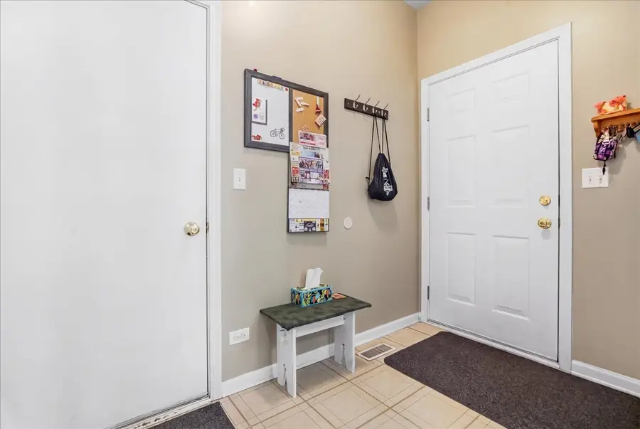 1404 Remington Court, Grayslake, IL 60030 - #2