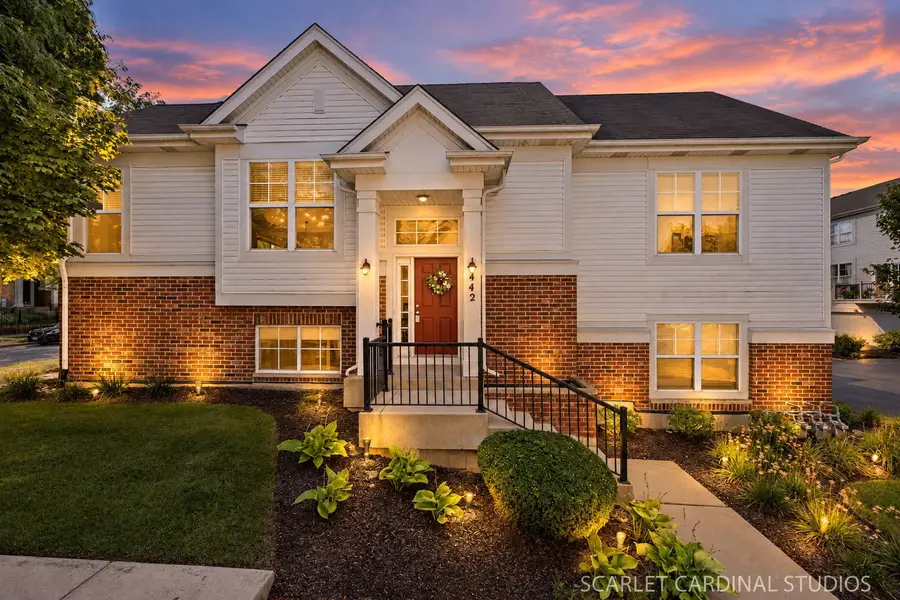 442 Plaza Place, Aurora, IL 60504 - #2