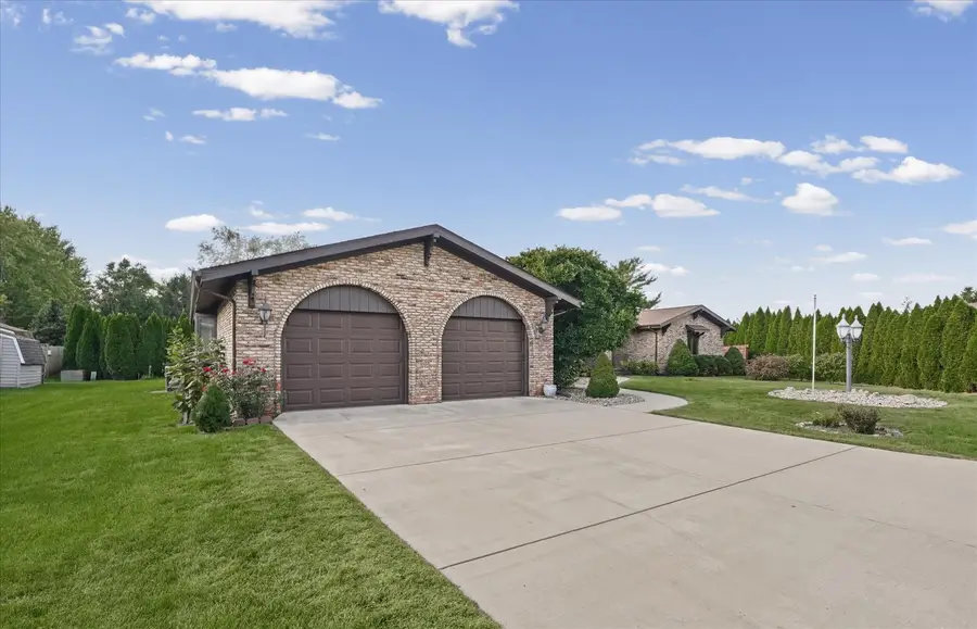 3 Bridle Lane, Pesotum, IL 61863 - #2