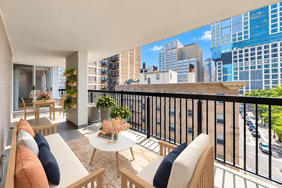 201 E Chestnut Street #8B, Chicago, IL 60611 - #3