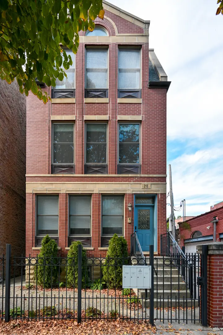 218 S Laflin Street #201, Chicago, IL 60607 - #3