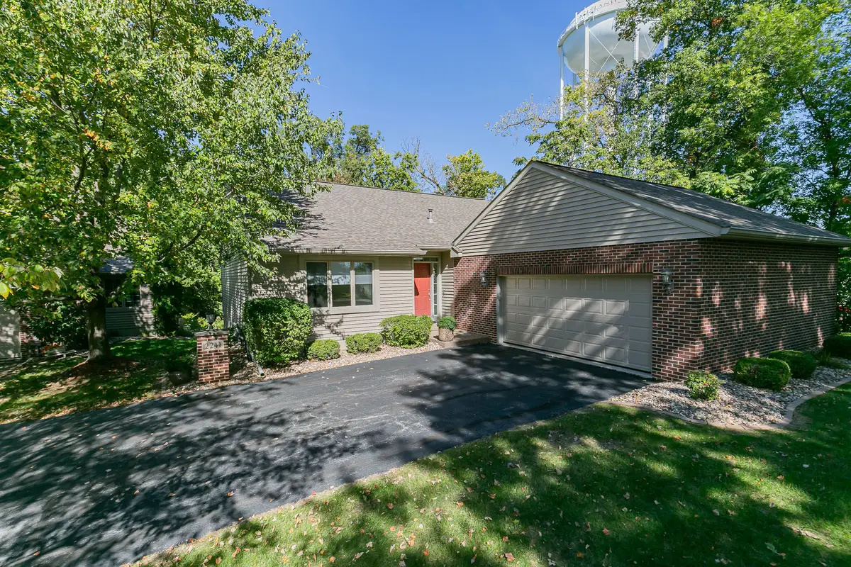 2241 31st Avenue, Rock Island, IL 61201 - #1