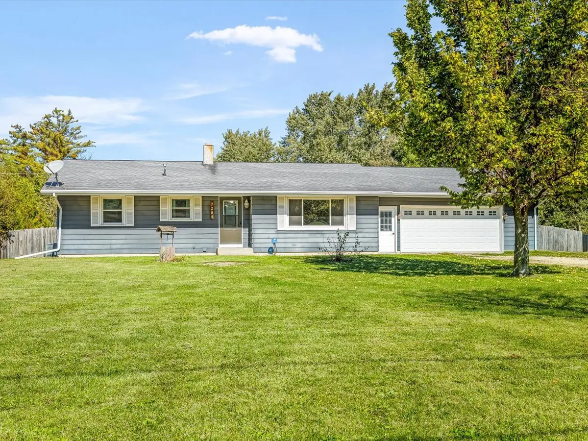 7284 Oak Drive, Stillman Valley, IL 61084 - #1