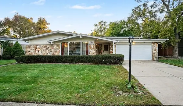 440 N Arizona Avenue, Glenwood, IL 60425