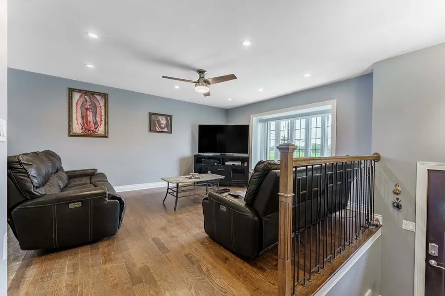 346 Eaton Avenue, Romeoville, IL 60446 - #3