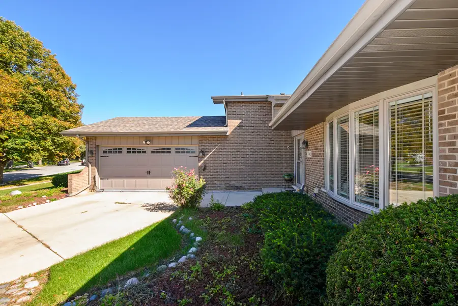 7413 W 157th Street, Orland Park, IL 60462 - #3