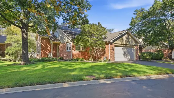 576 Shagbark Drive, Elgin, IL 60123