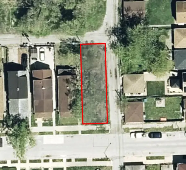 132 E 104th Place, Chicago, IL 60628