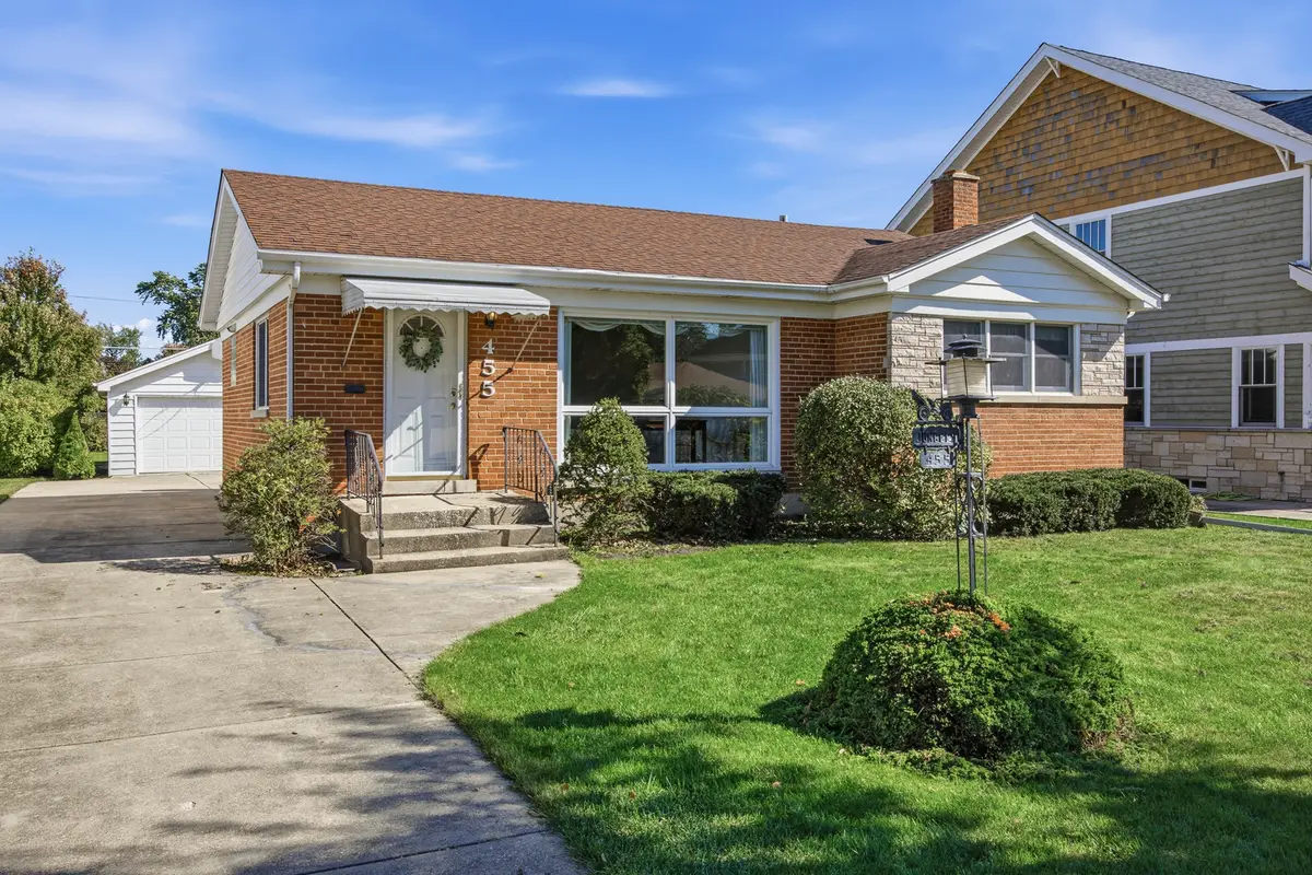 455 N Maple Avenue, Elmhurst, IL 60126 - #1