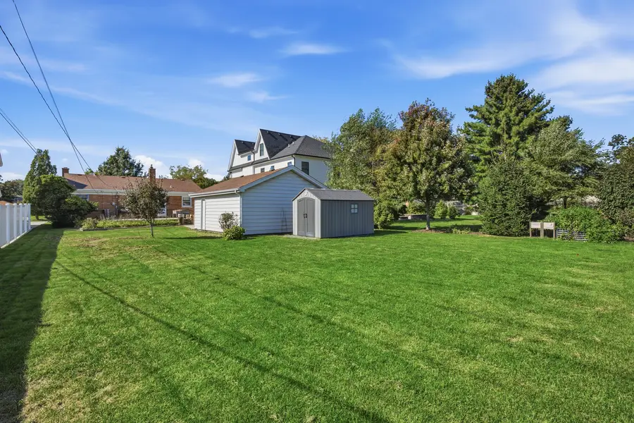 455 N Maple Avenue, Elmhurst, IL 60126 - #3