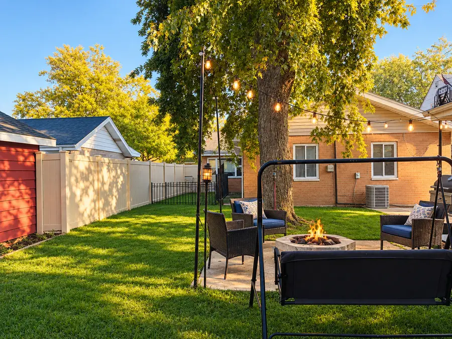 1442 Suffolk Avenue, Westchester, IL 60154 - #3