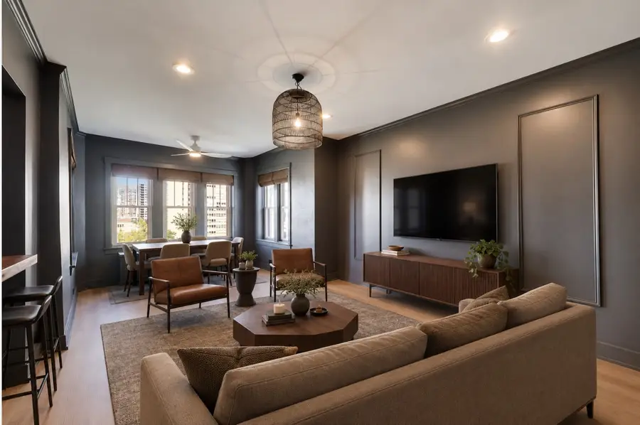 647 W Sheridan Road #7A, Chicago, IL 60613 - #2