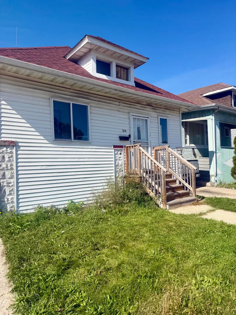 608 S 9th Avenue, Maywood, IL 60153 - #2