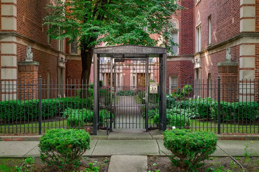6131 N Hoyne Avenue #G, Chicago, IL 60659 - #3