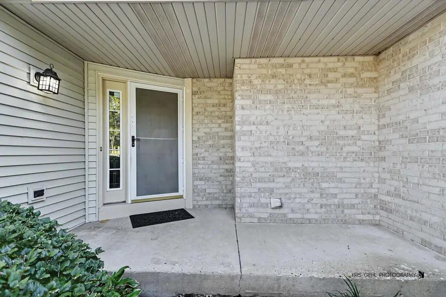 1724 Court Street, McHenry, IL 60051 - #2