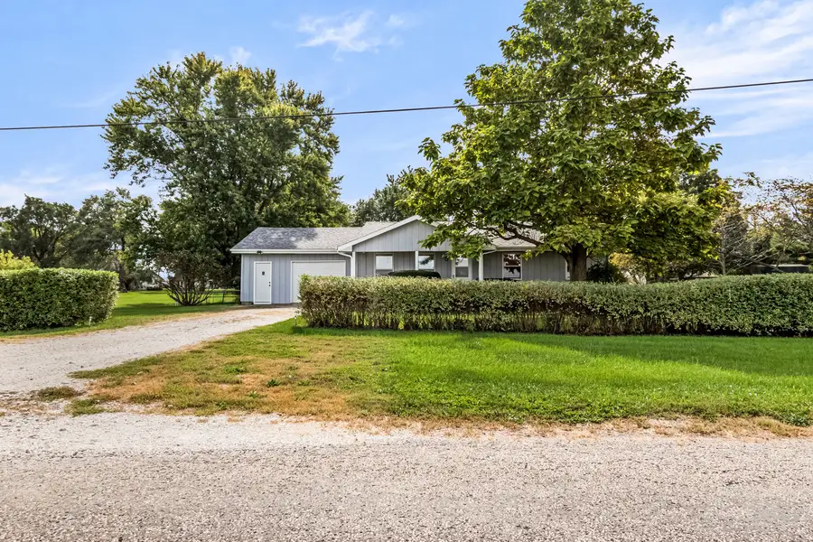 812 W 3rd Street, Gilman, IL 60938 - #3