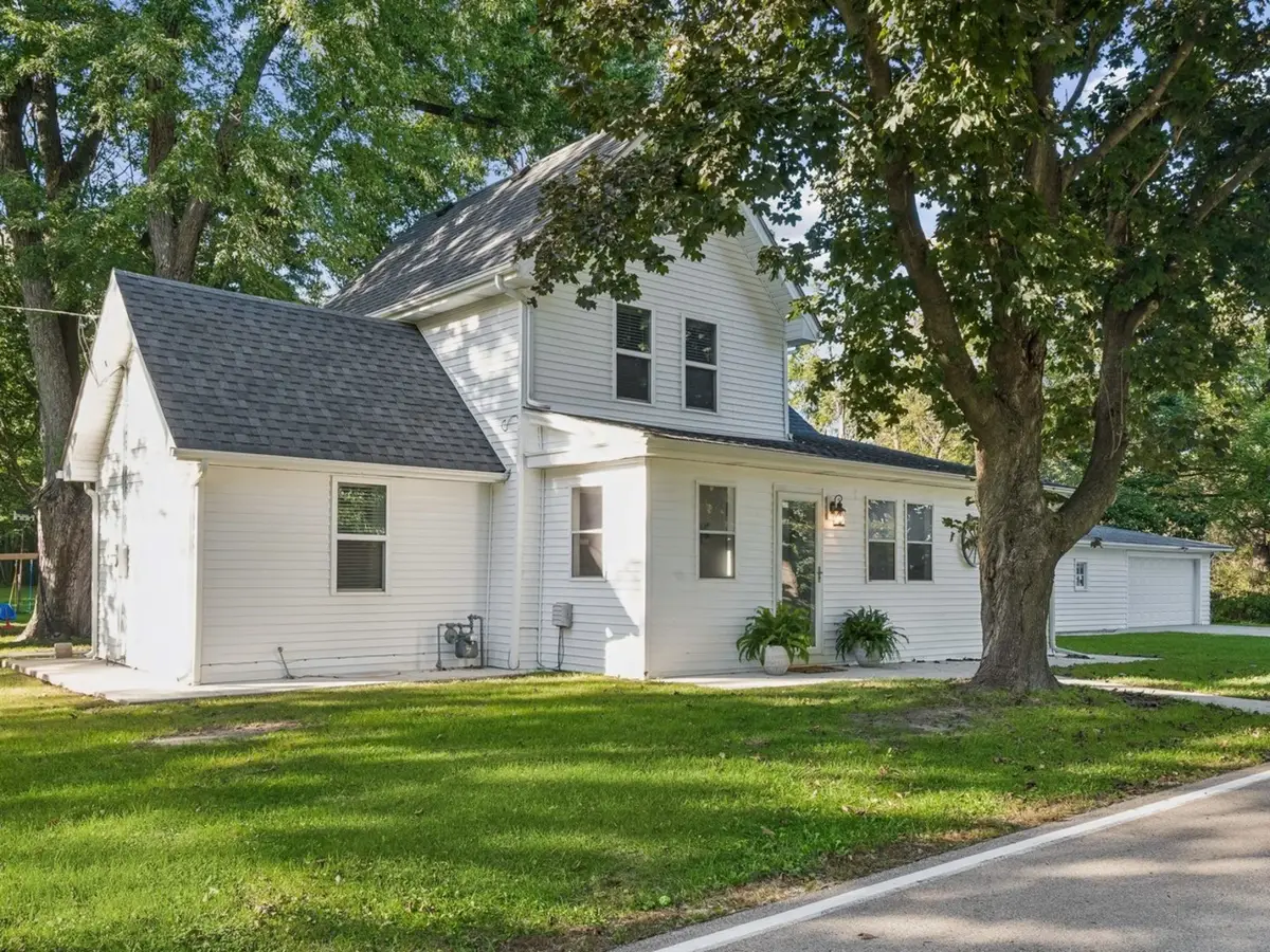 3S530 Finley Road, Sugar Grove, IL 60554 - #1