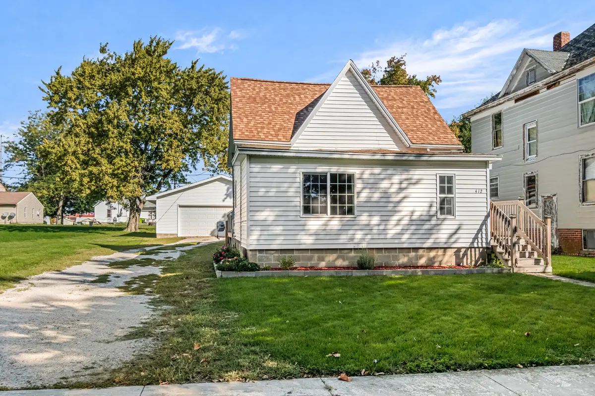 412 E Elm Street, Chatsworth, IL 60921 - #1