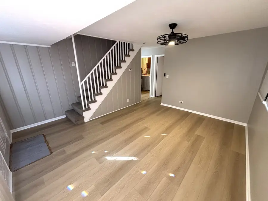 8204 Austin Avenue, Burbank, IL 60459 - #3