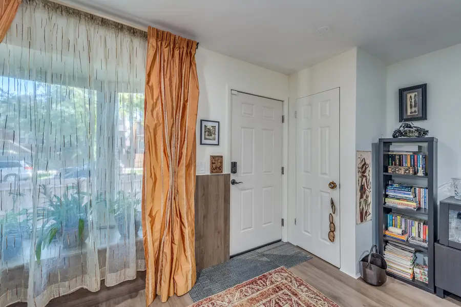 3218 N Nagle Avenue, Chicago, IL 60634 - #3
