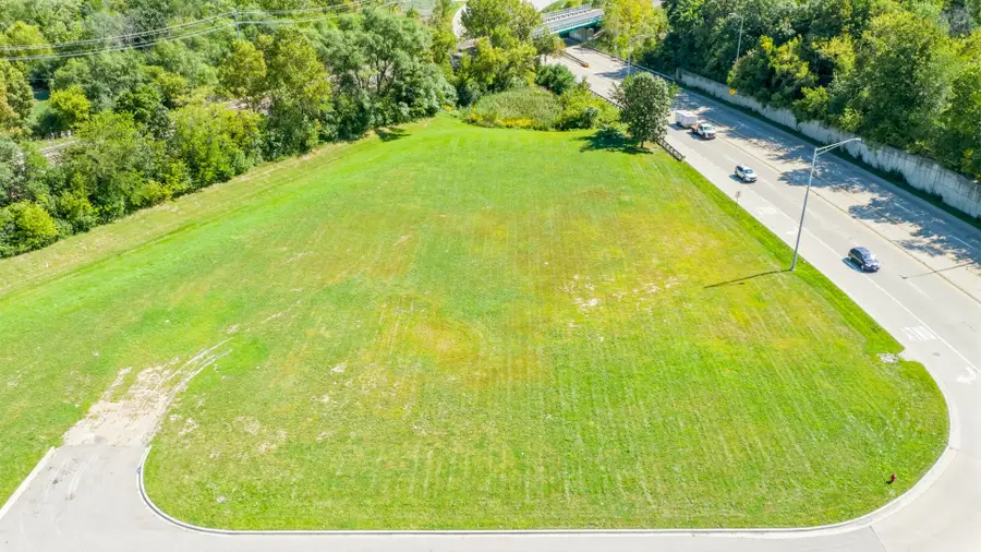 4220 Northwest Highway, Crystal Lake, IL 60014 - #2