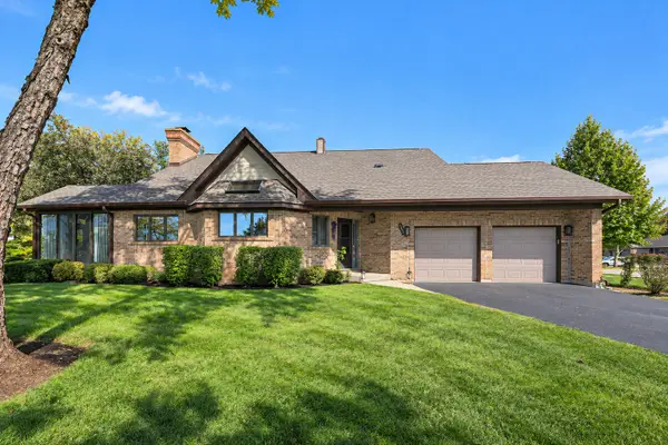 1801 Monterey Court, Hoffman Estates, IL 60169