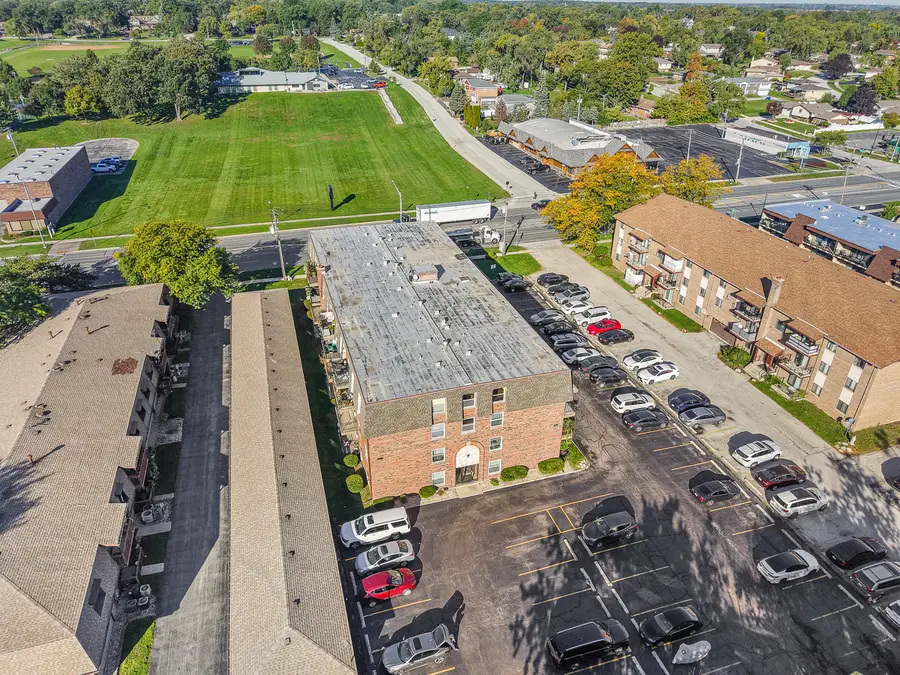 9143 S Roberts Road #21, Hickory Hills, IL 60457 - #2