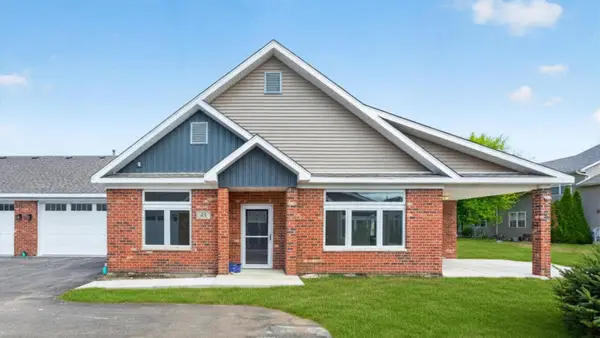 68 Kloe Lane #68, Sycamore, IL 60178
