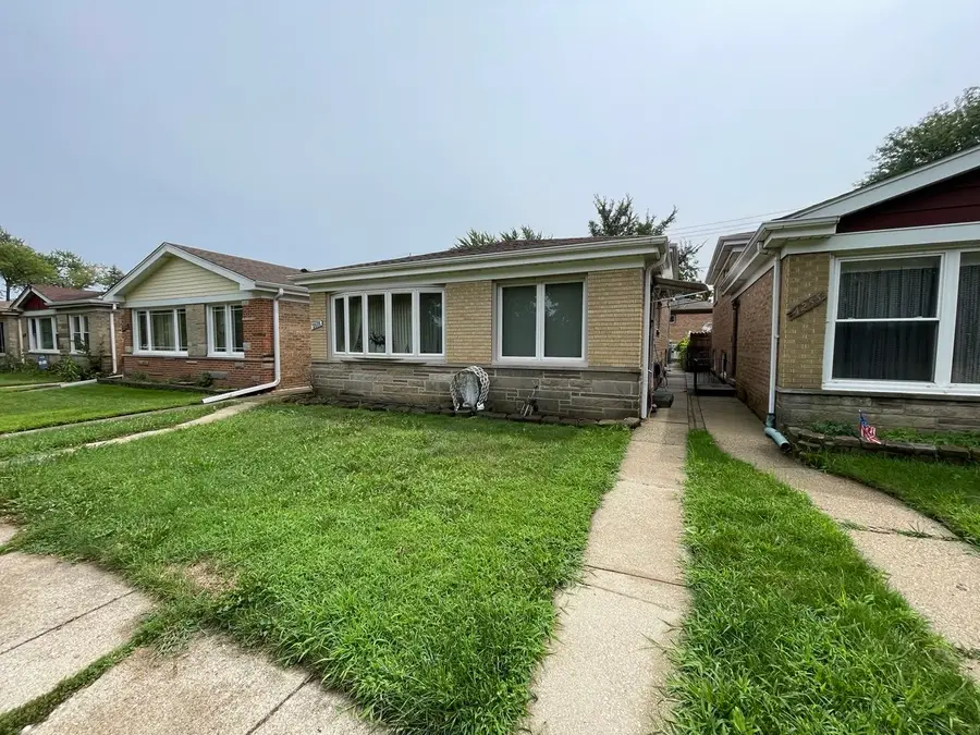 4253 W Devon Avenue, Chicago, IL 60646 - #2