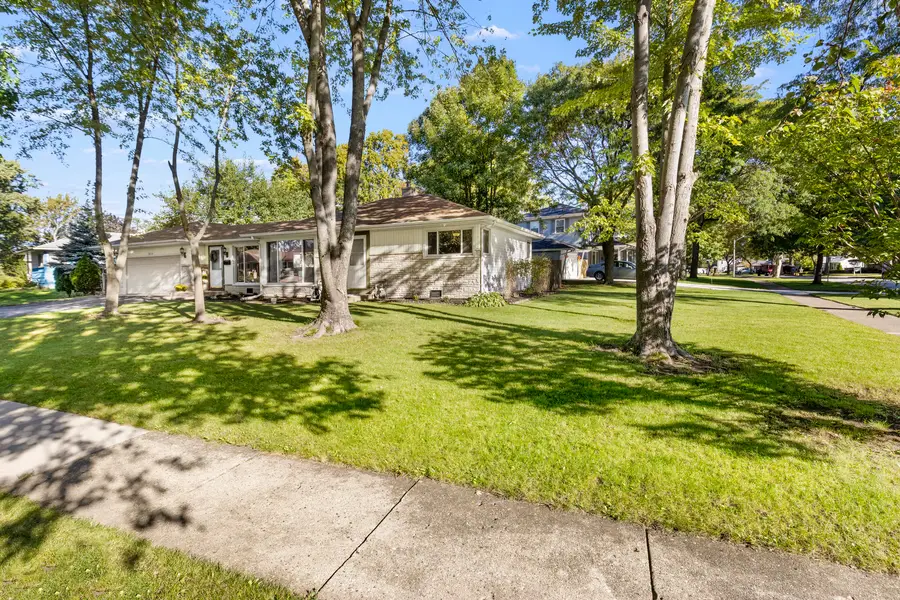 3810 Bobwhite Lane, Rolling Meadows, IL 60008 - #3