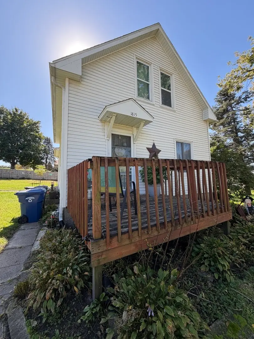 1815 22nd Avenue S, Clinton, IA 52372 - #2