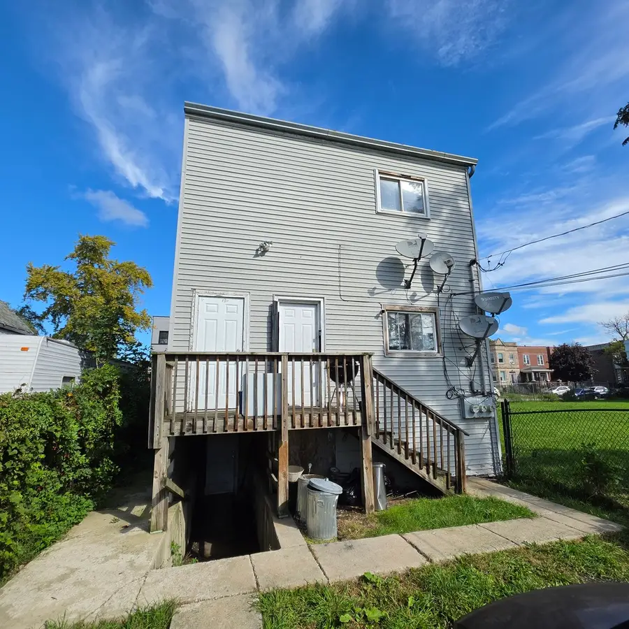 4441 W Congress Parkway, Chicago, IL 60624 - #3