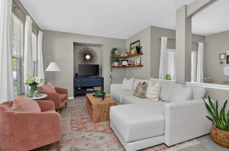 Address Withheld By Seller, West Dundee, IL 60118 - #3
