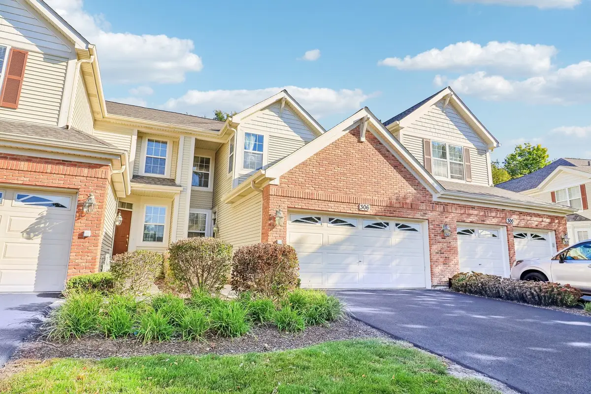 306 Remington Drive, Saint Charles, IL 60175 - #1