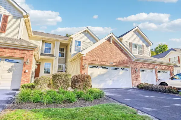 306 Remington Drive, St. Charles, IL 60175