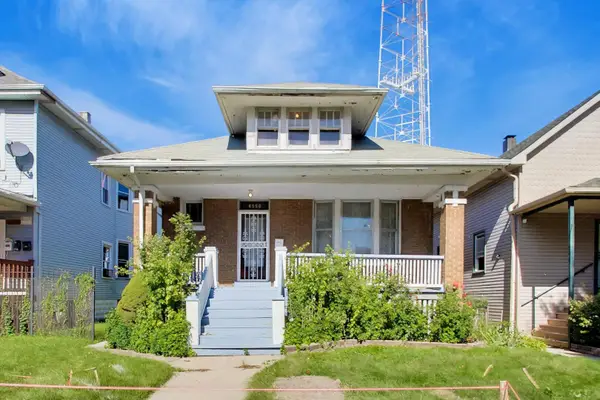 4950 W Fletcher Street, Chicago, IL 60641