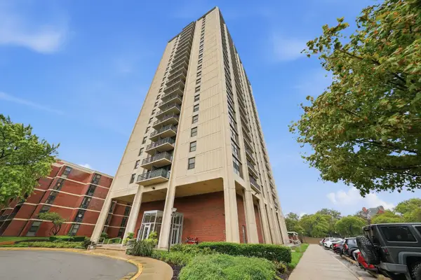 3001 S Michigan Avenue #809, Chicago, IL 60616