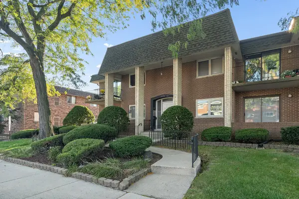 10406 S Pulaski Road #201, Oak Lawn, IL 60453