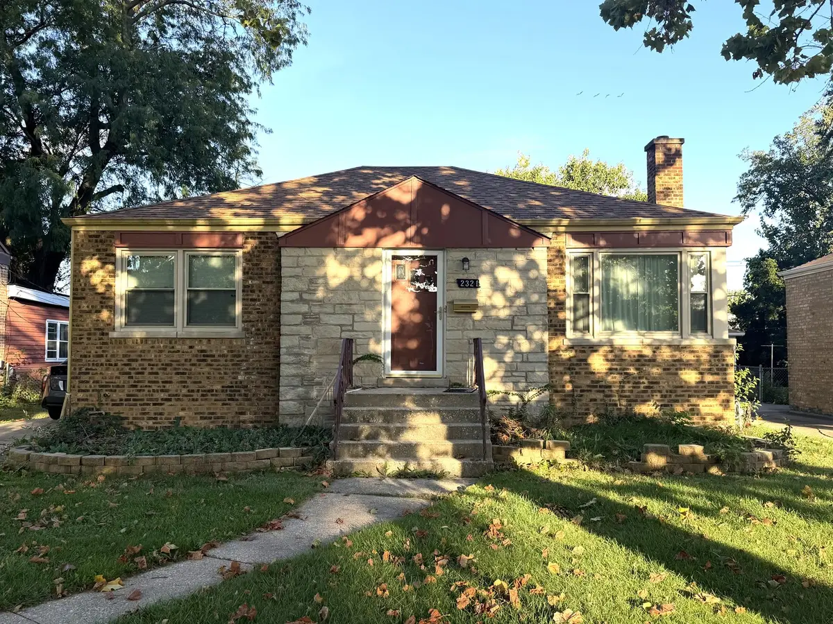 2321 S 24th Avenue, Broadview, IL 60155 - #1